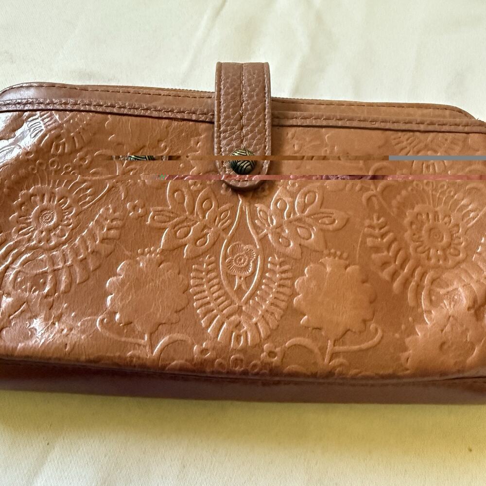 Folk Artisan Coastal Cowgirl Zip-Around Continental Wallet Clutch Leather Boho